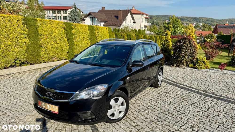 Kia Ceed 2012 photo 3