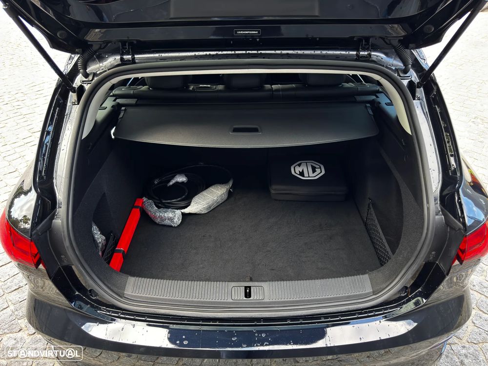 MG MG5 51 kWh Luxury - 11