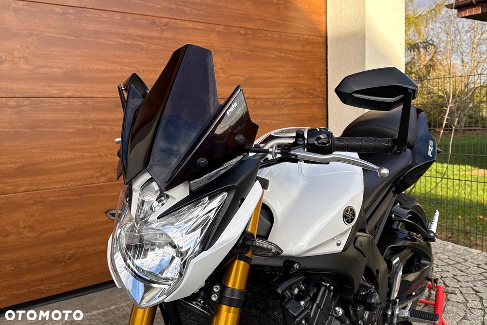 Yamaha FZ8 - 23