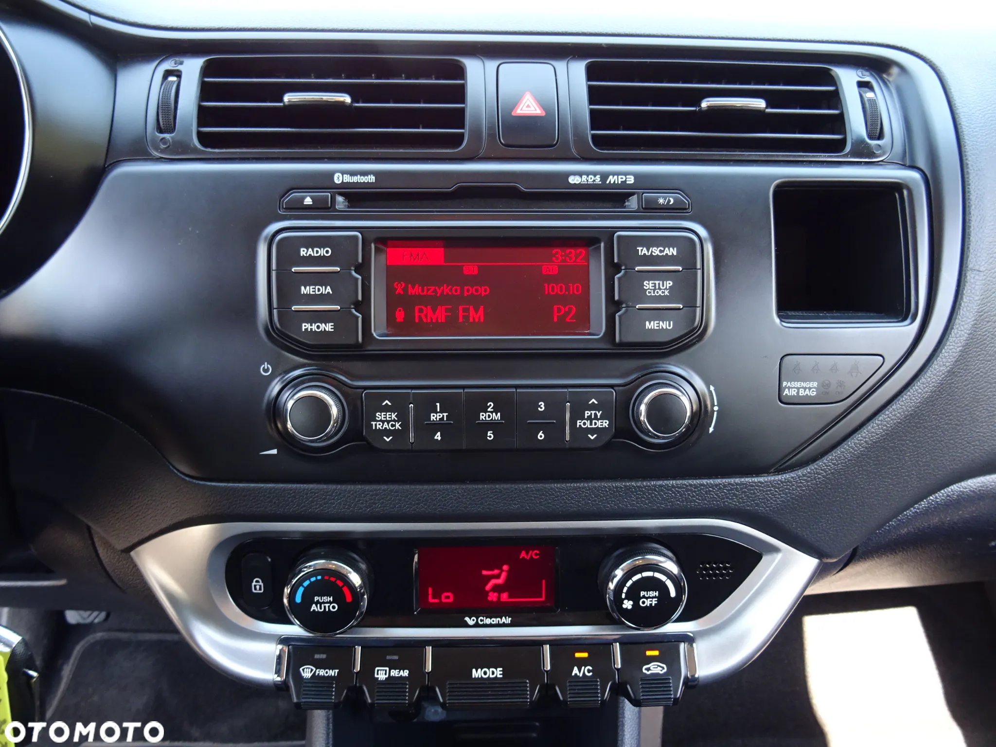 Kia Rio 1.2 Dream-Team Edition - 19