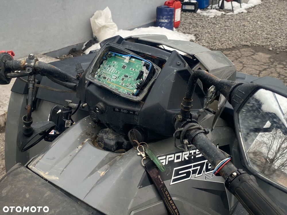 Polaris Sportsman - 9