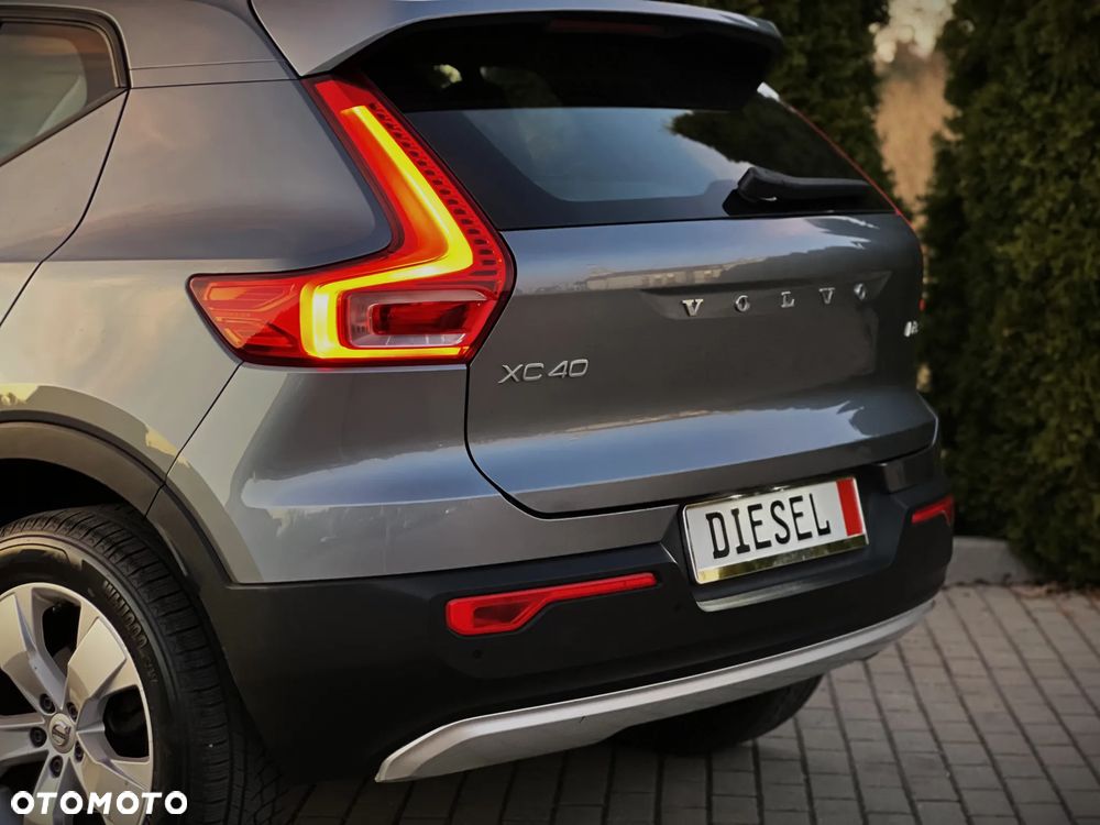 Volvo XC 40 D3 Momentum - 24