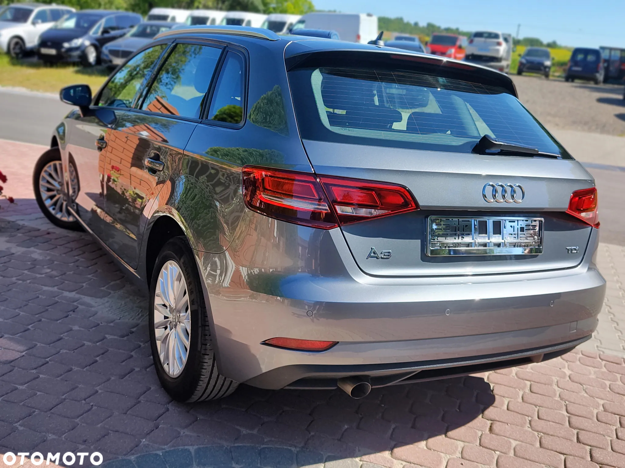 Audi A3 1.6 TDI clean diesel Attraction - 6