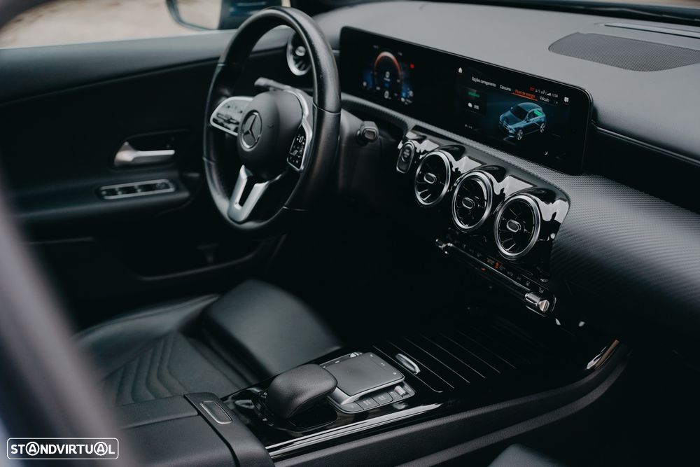 Mercedes-Benz A 250 e Style Plus - 22