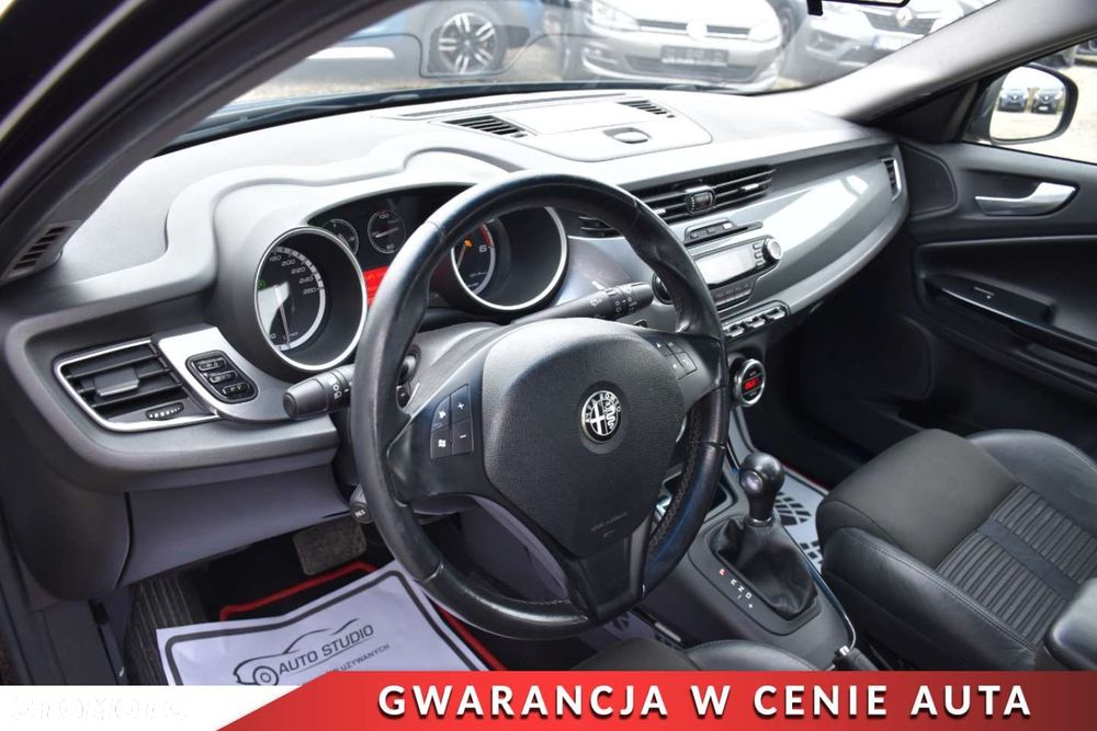 Alfa Romeo Giulietta 2.0 JTDM 20V TCT Speciale - 10