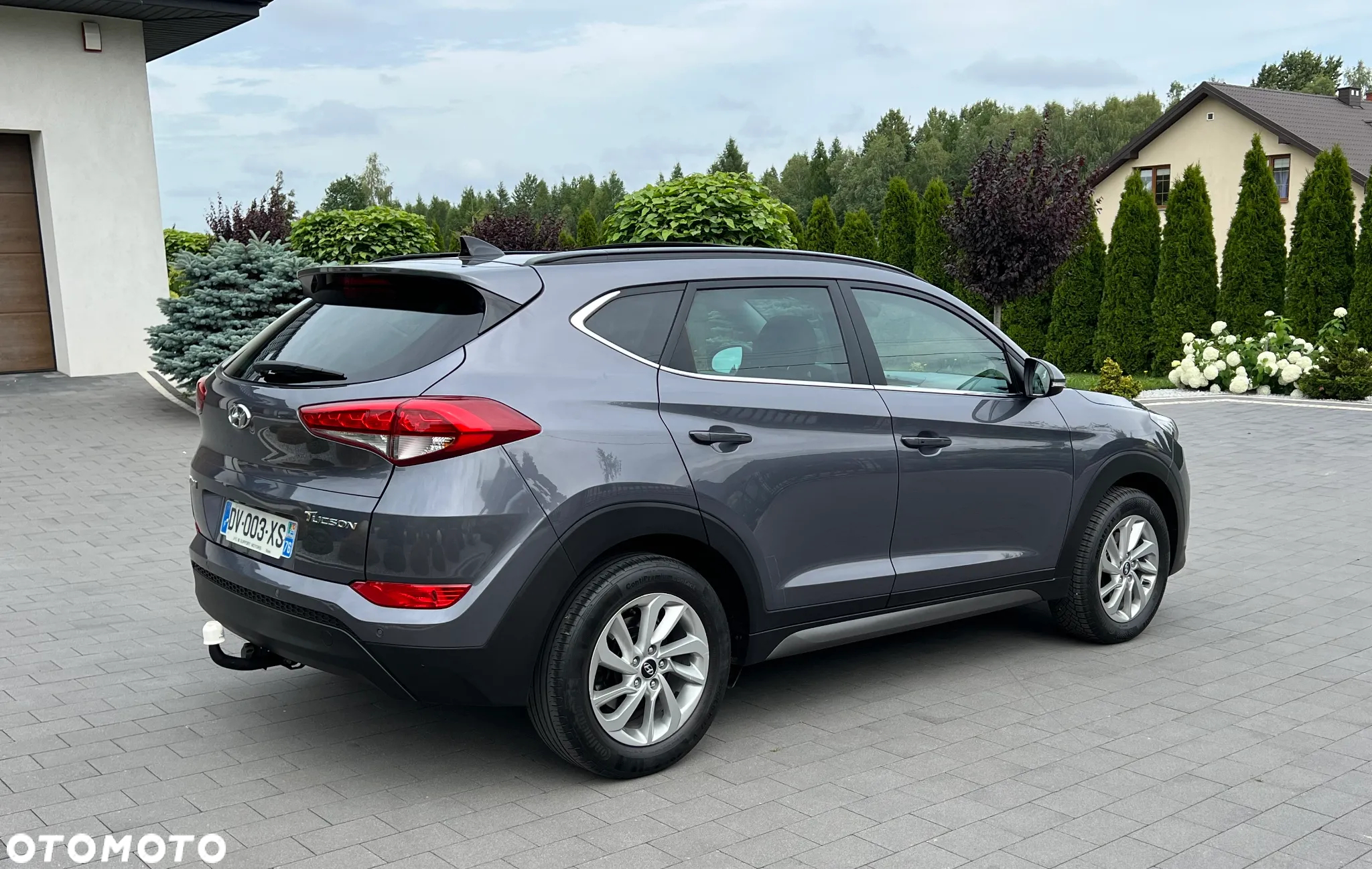 Hyundai Tucson blue 1.7 CRDi 2WD Trend - 16