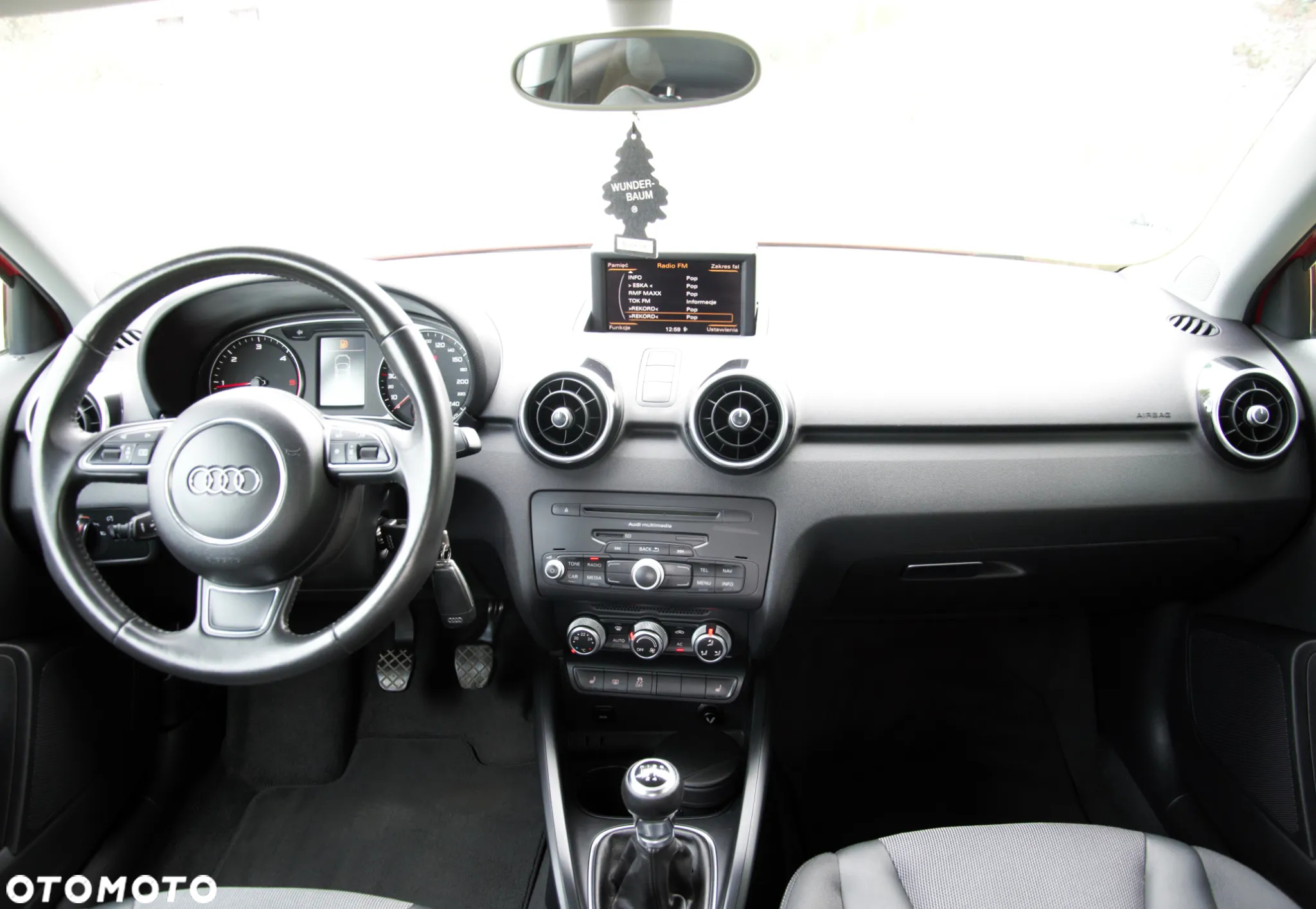 Audi A1 1.6 TDI Attraction - 28