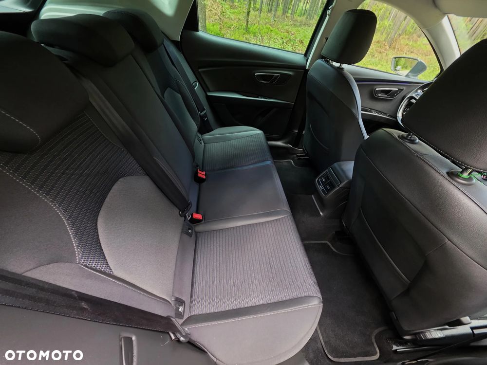 Seat Leon 2.0 TDI DPF Start&Stop DSG XCELLENCE - 10
