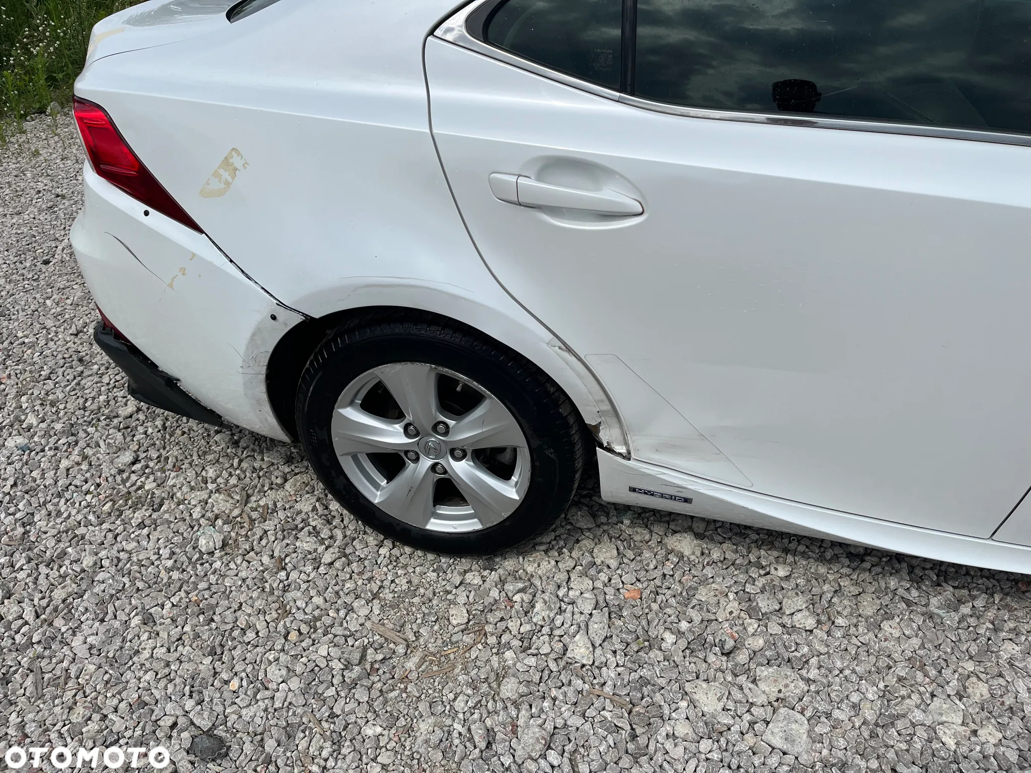 Lexus IS 300h Business - 6