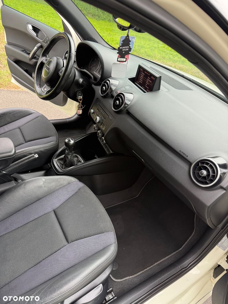 Audi A1 Sportback - 12
