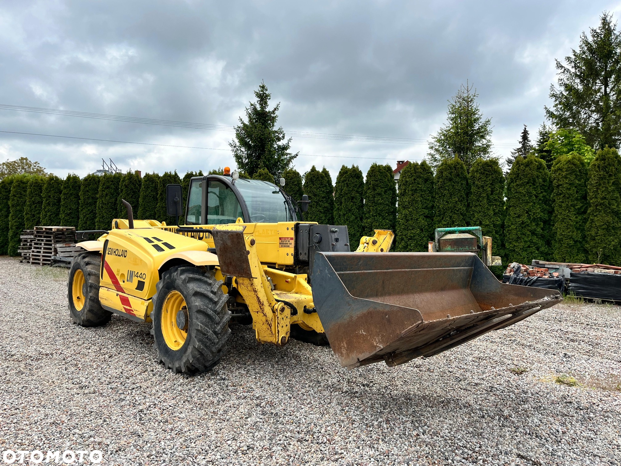 New Holland LM 1440 - 21