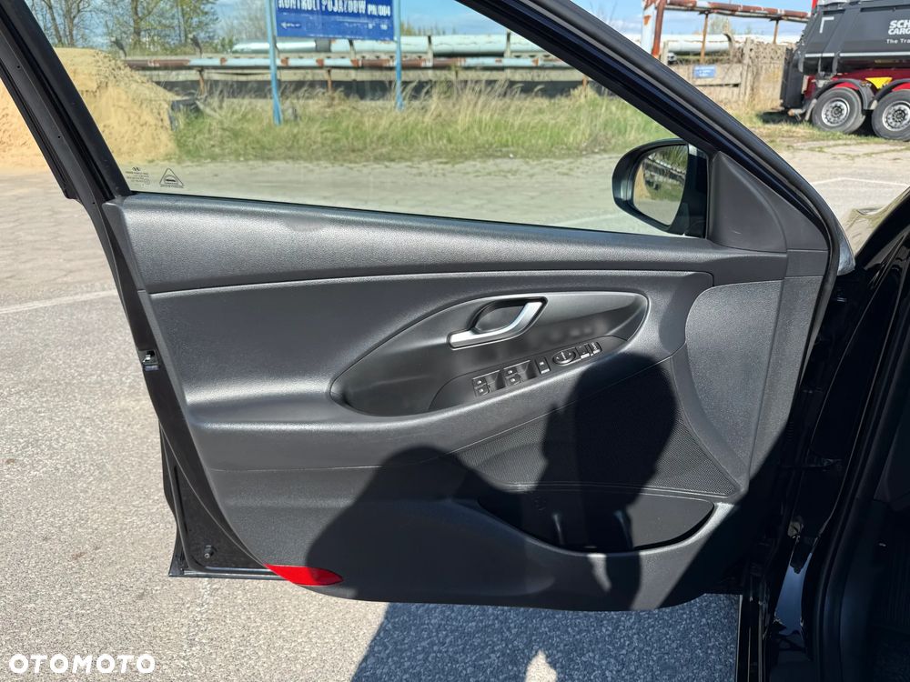 Hyundai i30 1.6 CRDI DCT Intro - 26