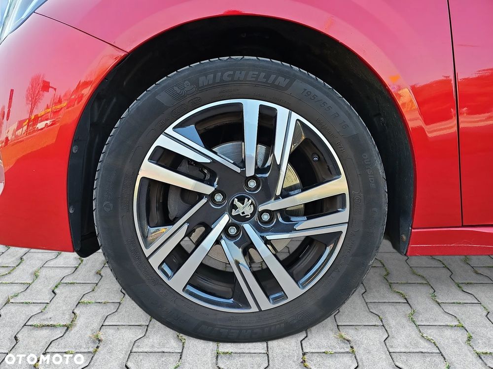 Peugeot 208 1.2 PureTech Allure S&S - 26