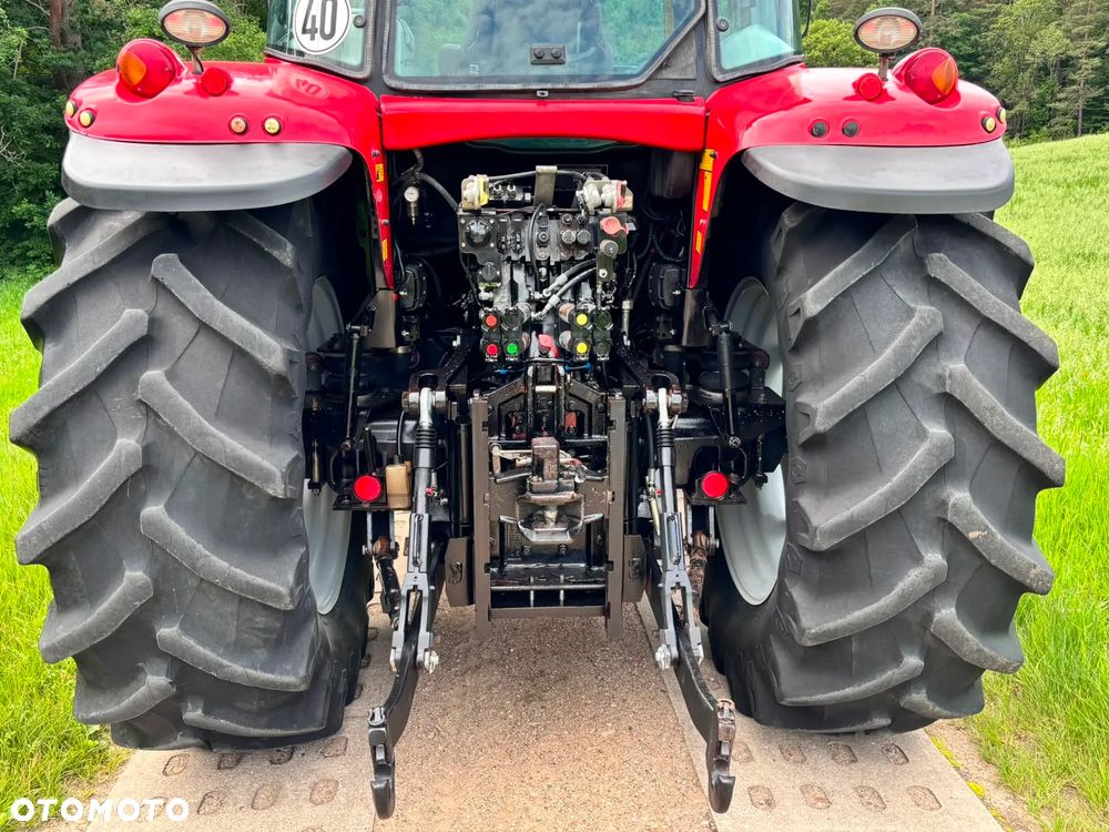 John Deere Massey ferguson - 19