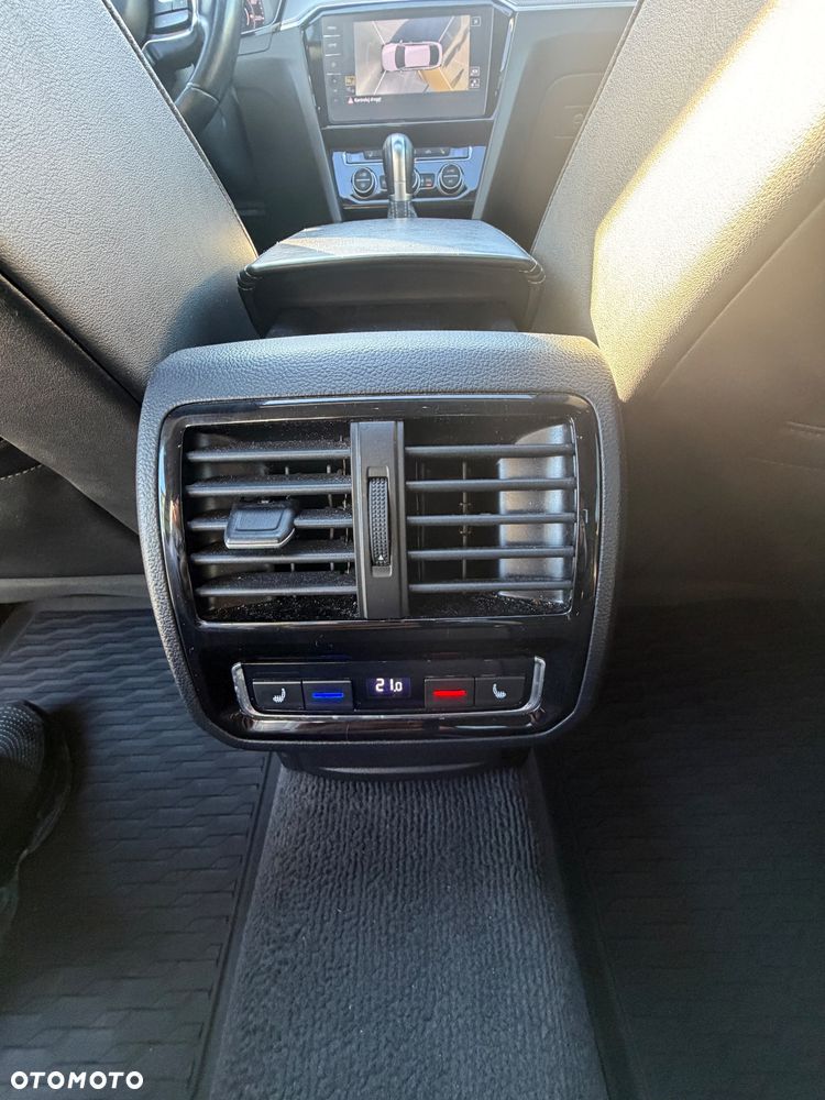 Volkswagen Arteon 2.0 TSI 4Motion R-Line DSG - 13