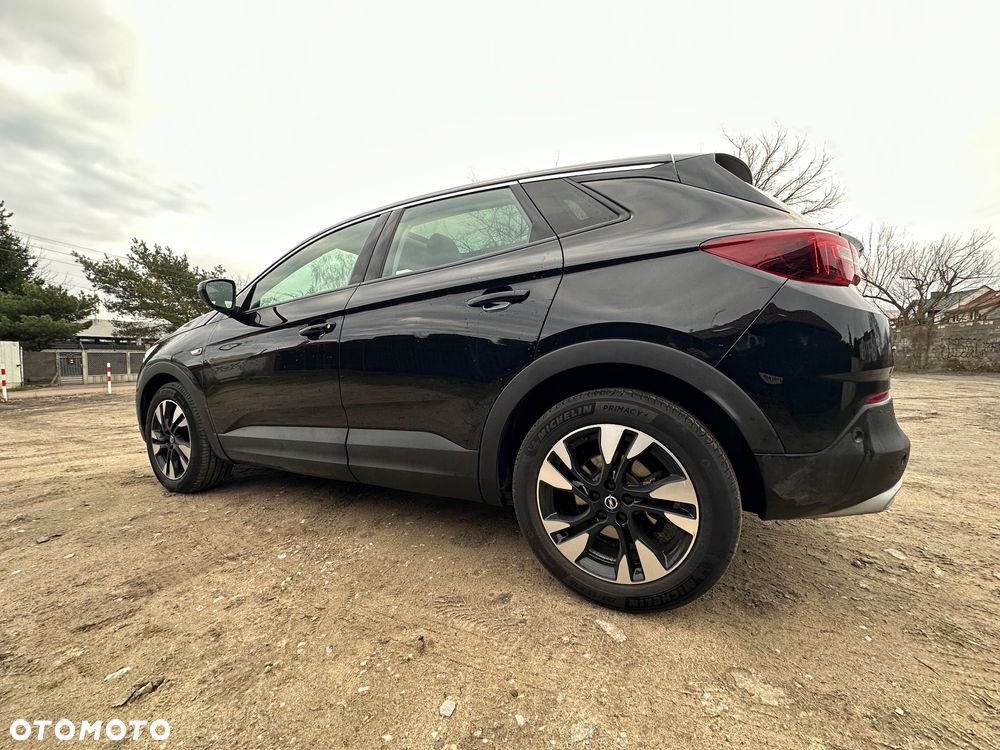 Opel Grandland X 2.0 CDTI Design Line S&S - 18