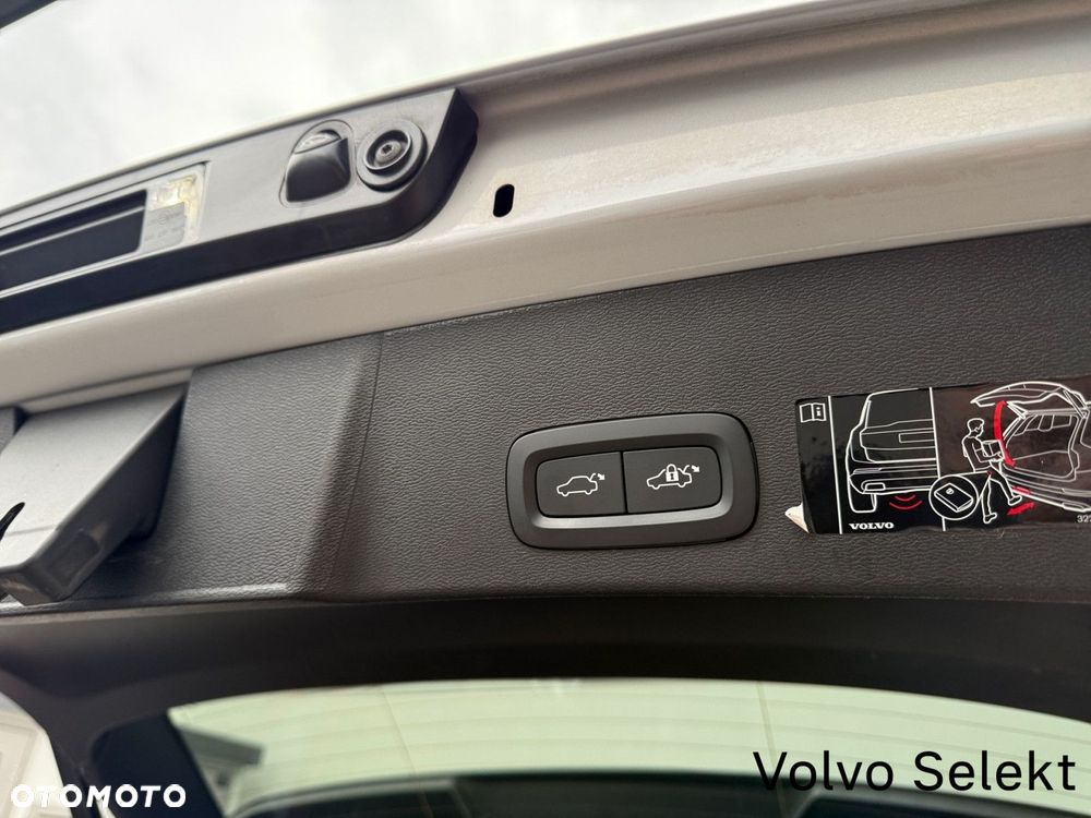 Volvo XC 40 - 29