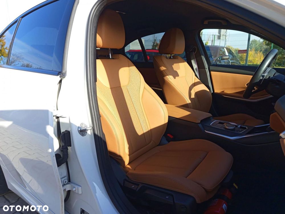 BMW Seria 3 - 19