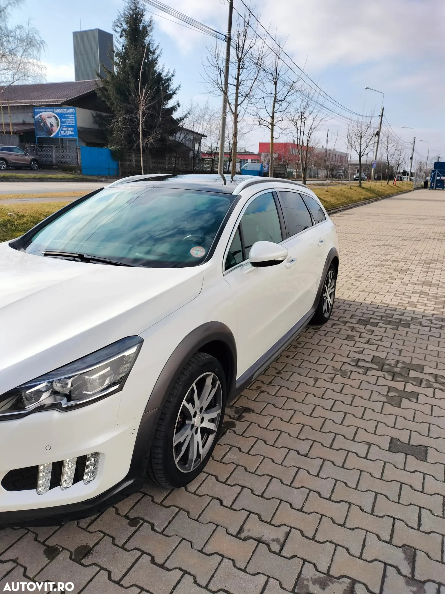 Peugeot 508 RXH Hybrid4 - 19