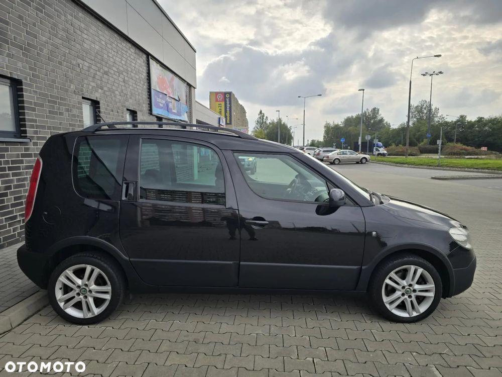 Skoda Roomster 1.6 TDI DPF Scout PLUS EDITION - 37
