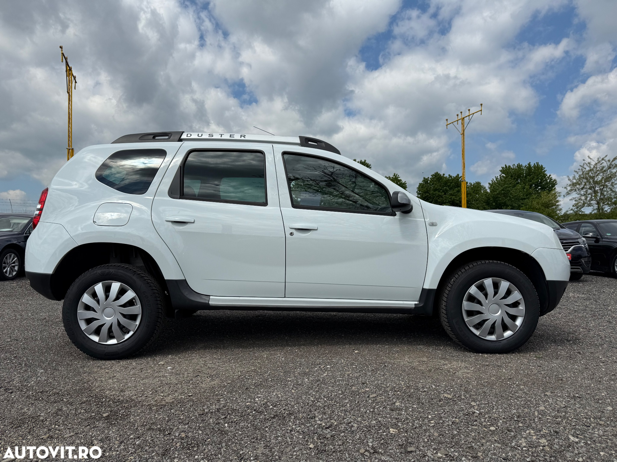 Dacia Duster 1.5 dCi 4x2 Ambiance - 6