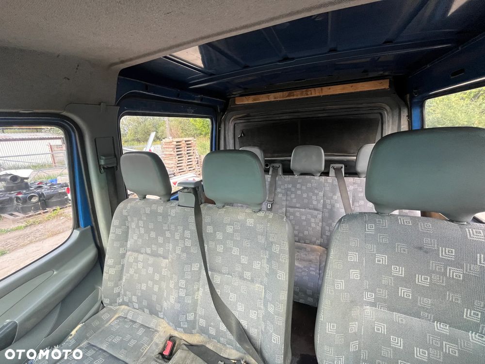 Mercedes-Benz Sprinter - 7