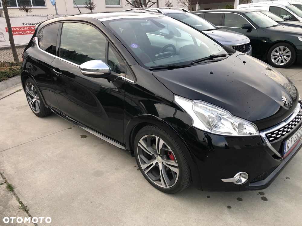 Peugeot 208 1.6 THP GTi - 5