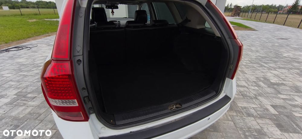Kia Ceed 1.6 CRDi M - 14