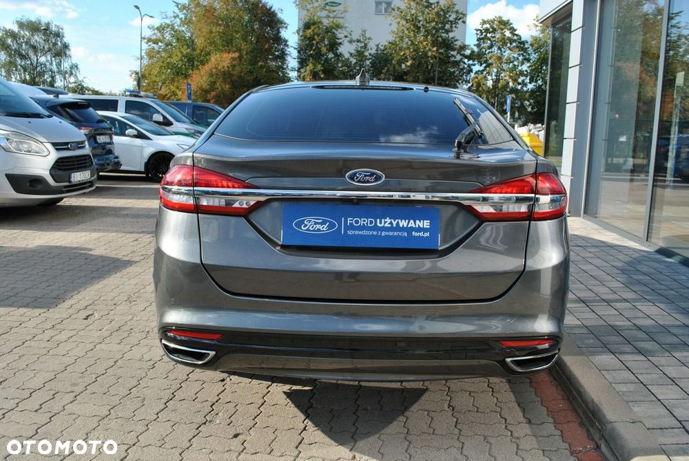 Ford Mondeo 2.0 EcoBlue Titanium - 31