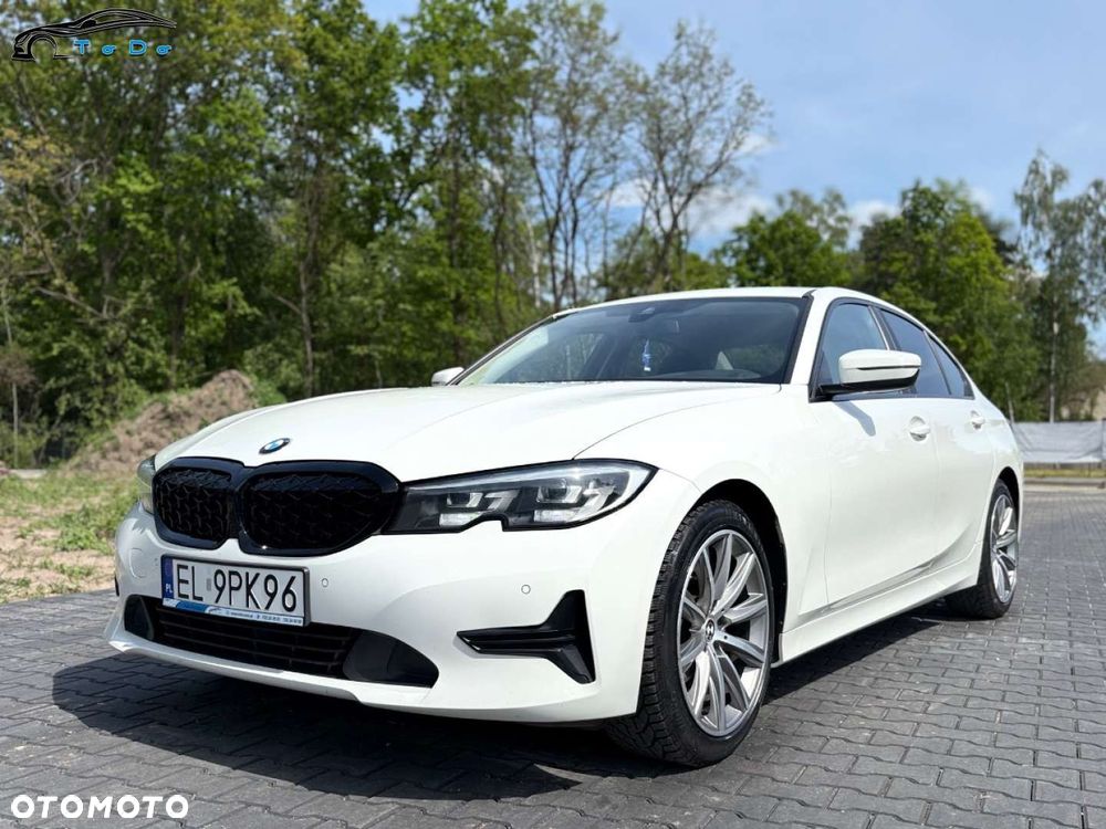 BMW Seria 3 318d M Sport - 3