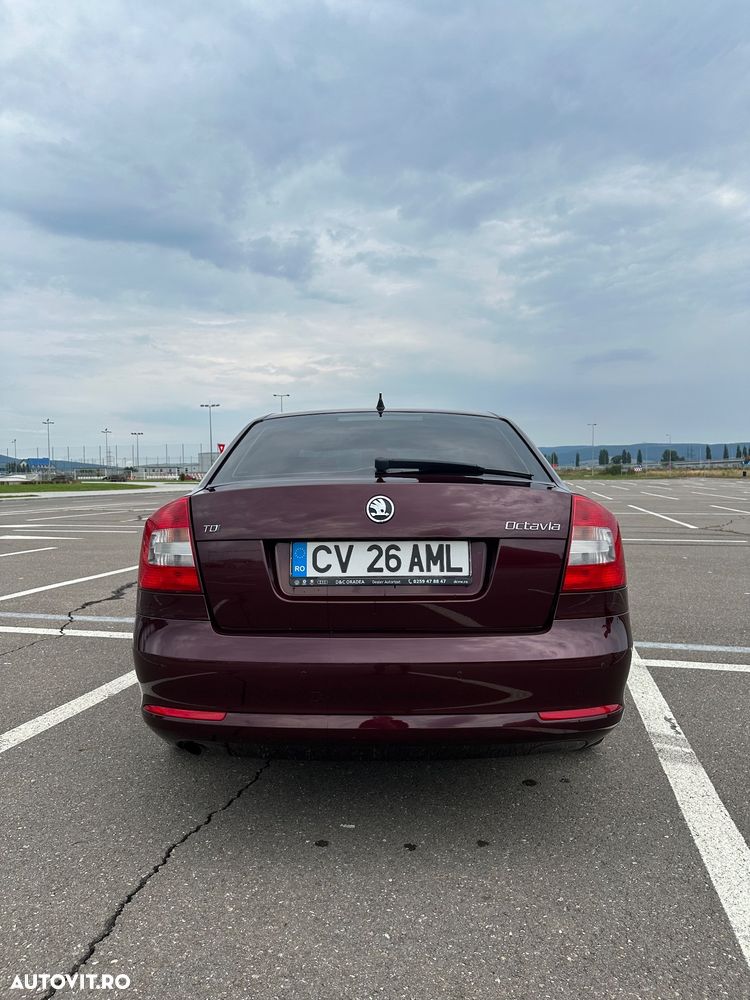 Skoda Octavia 1.6 TDI Greenline - 5