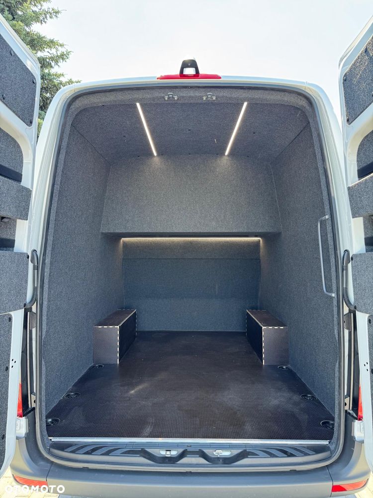 Mercedes-Benz Sprinter 317 - 29