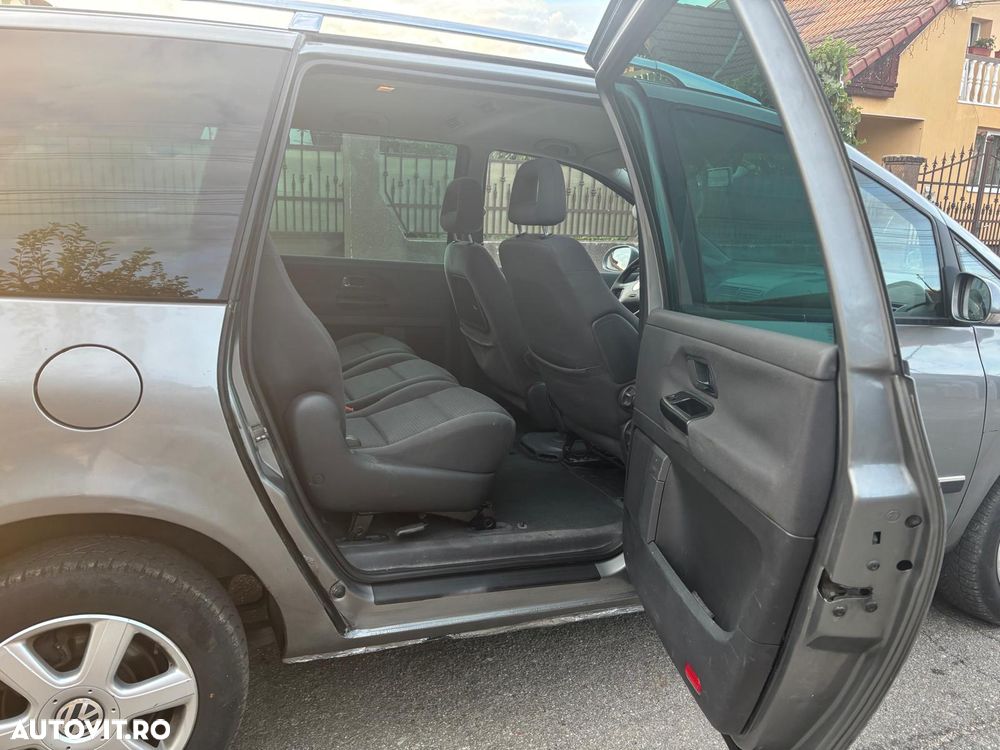 Volkswagen Sharan 1.9 TDI 4Motion - 5