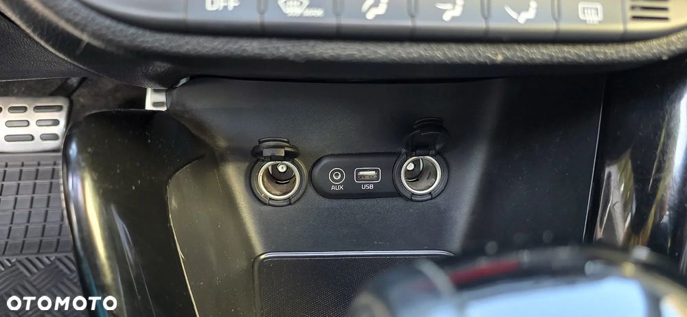 Kia Ceed 1.6 CRDi GT Line DCT - 15