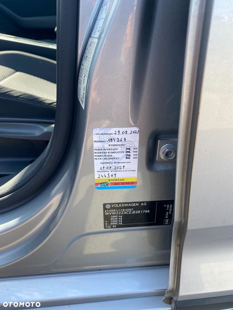 Volkswagen Passat 1.6 TDI BMT Trendline - 13