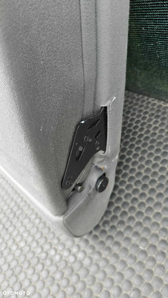 Podłokietnik Uchwyt Kubek Cup Holder Tył Tylny Oparcie Składane Welur Swing Audi A4 B6 B7 Sedan Kombi - 32