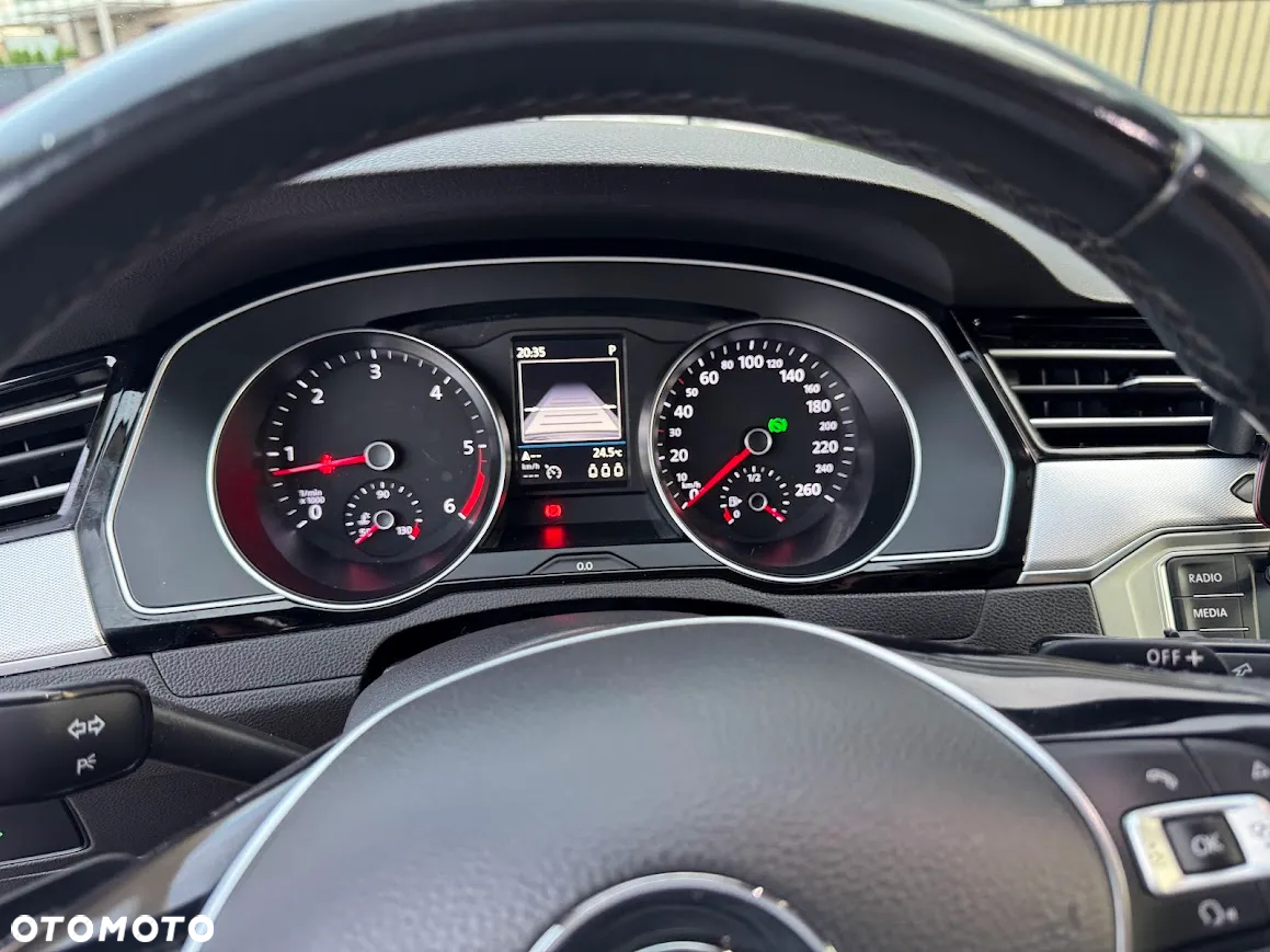 Volkswagen Passat 2.0 TDI BMT Comfortline DSG - 17