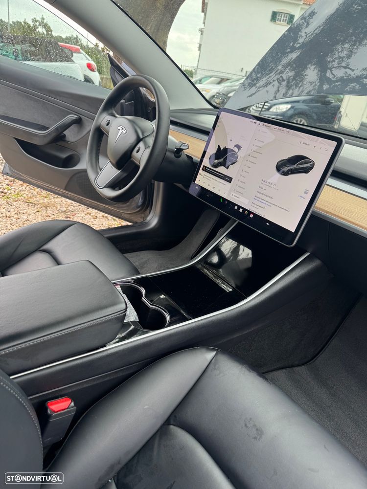 Tesla Model 3 Standard Range Plus RWD - 11