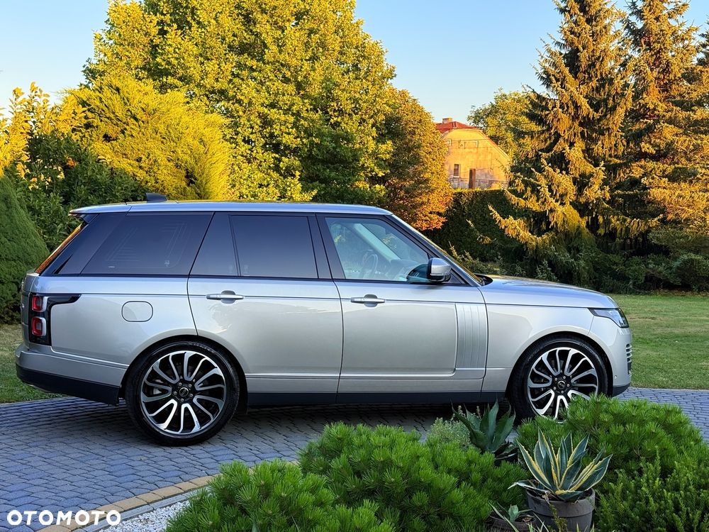 Land Rover Range Rover D300 Vogue - 12