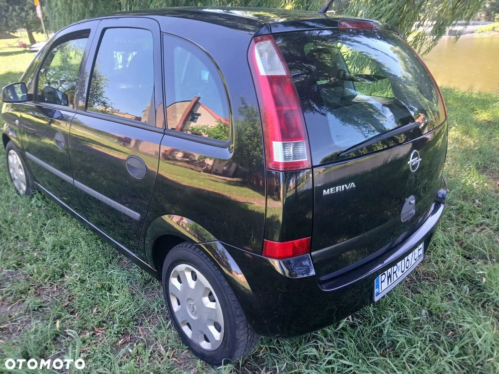 Opel Meriva - 12