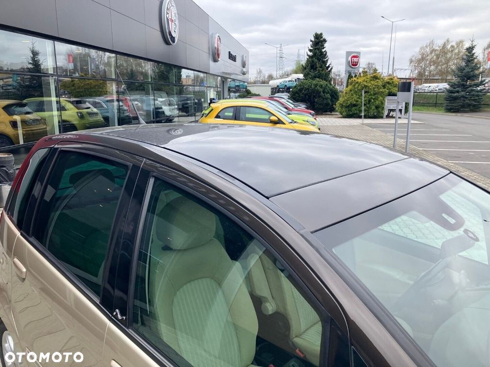 Lancia Musa 1.4 16V Platino - 18