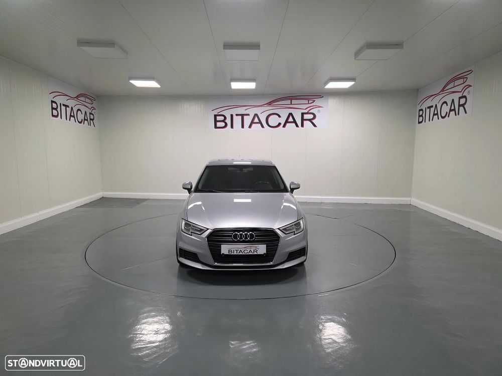 Audi A3 Sportback 1.6 TDI Design - 7