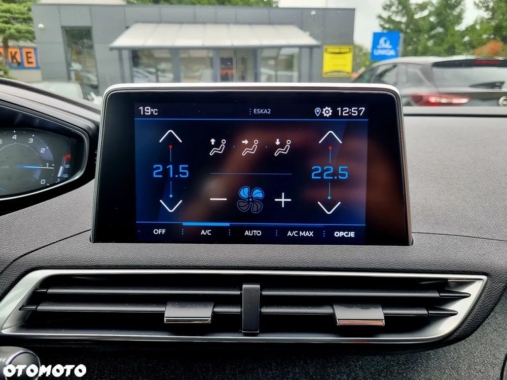 Peugeot 3008 1.2 PureTech Allure S&S - 20