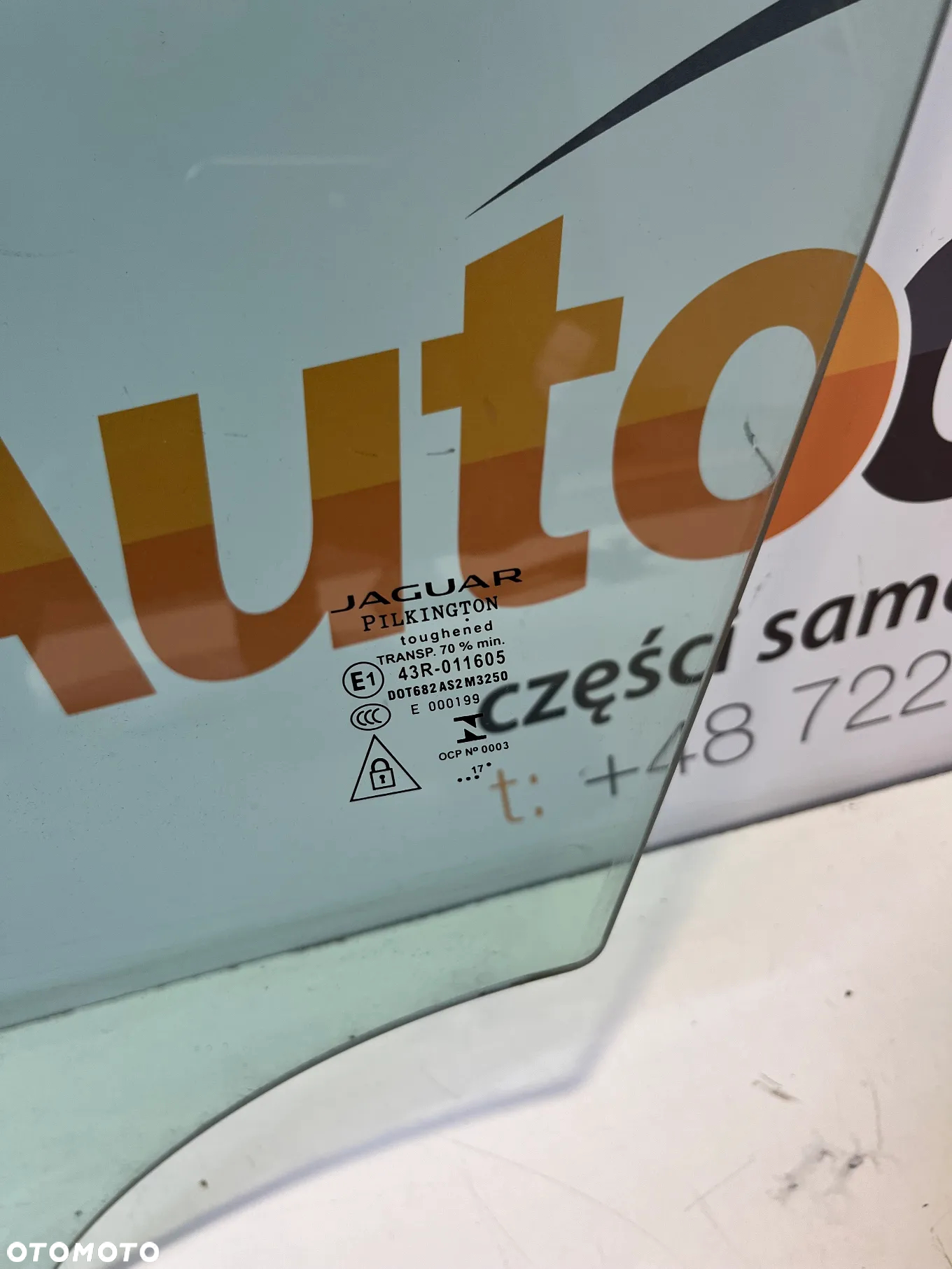 Szyba drzwi lewych przednich Jaguar xf 2018r Sedan 43R011605 - 2