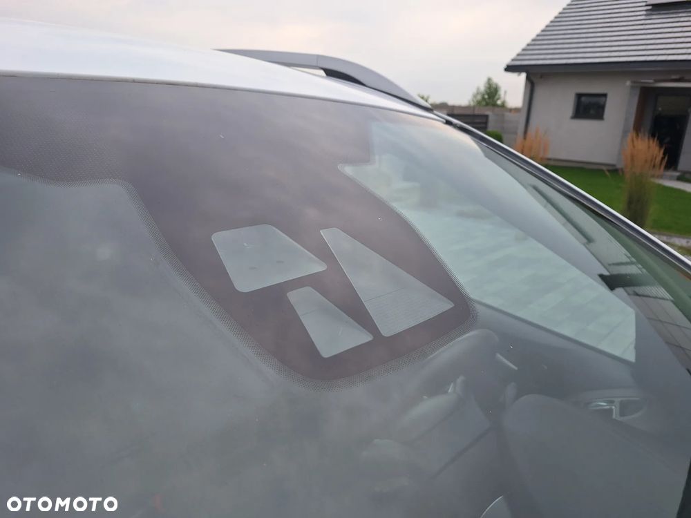 Ford Kuga 2.0 TDCi 4x4 Business Edition - 27