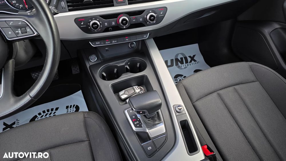 Audi A4 2.0 40 TDI S tronic S Line - 16