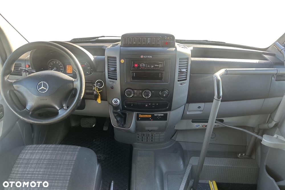 Mercedes-Benz SPRINTER 516 20 Miejsc + wozek inwalidzki + winda - 15