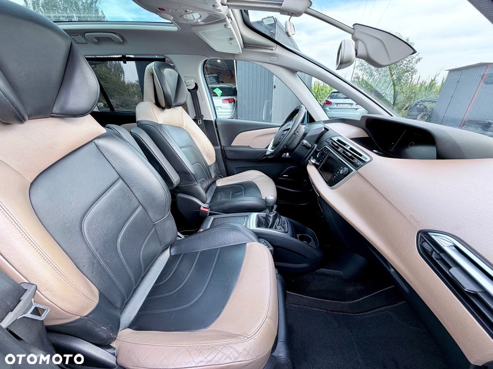 Citroën C4 Grand Picasso BlueHDi 150 Exclusive - 28
