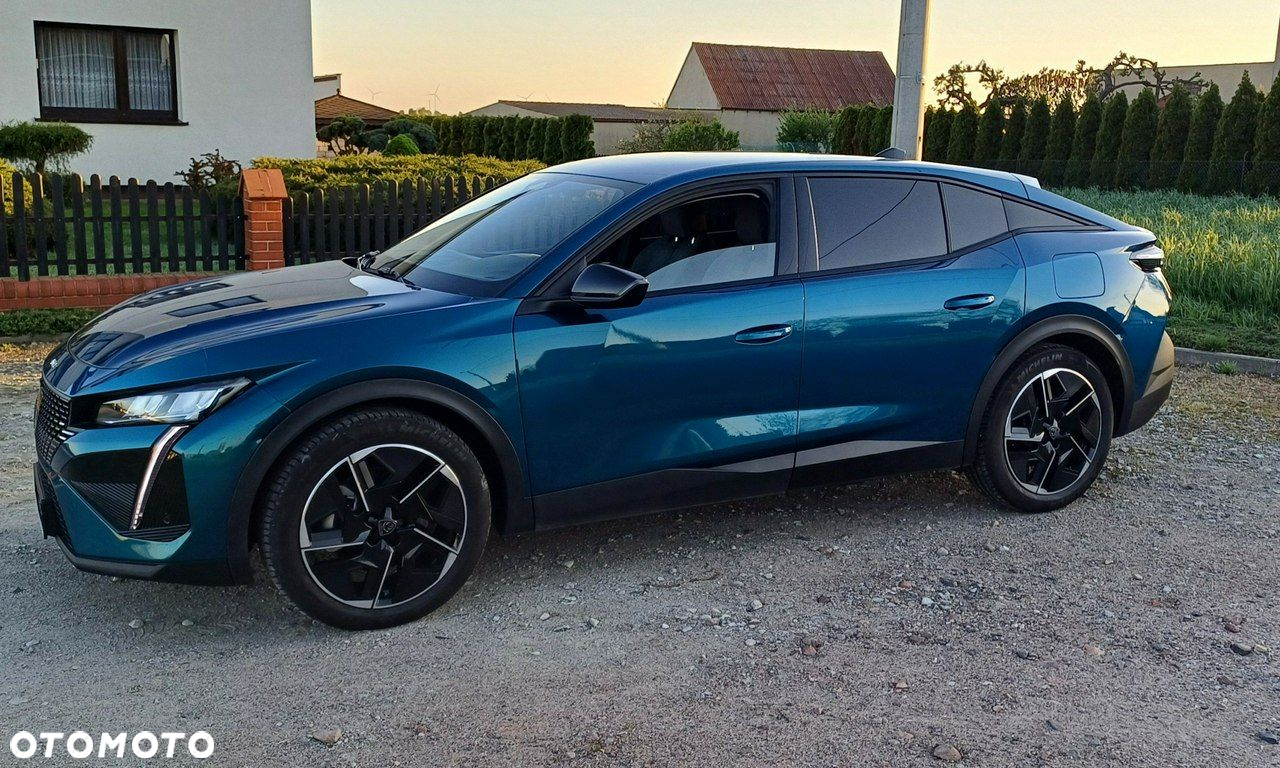 Peugeot 408 - 11