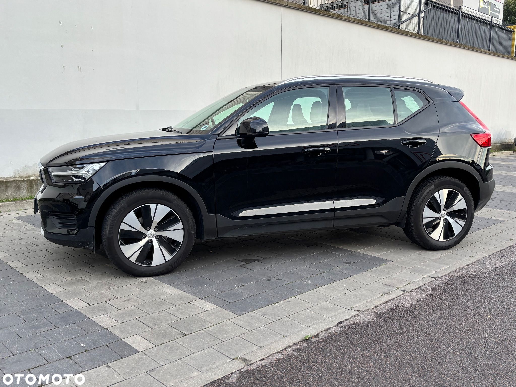 Volvo XC 40 T3 - 1
